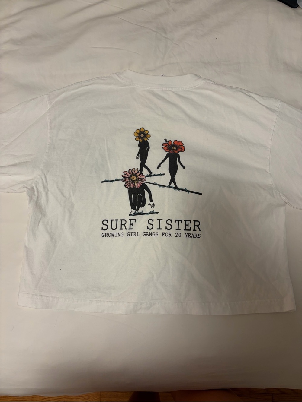 Women or kids surf sisters boxy white t from tofino BC!